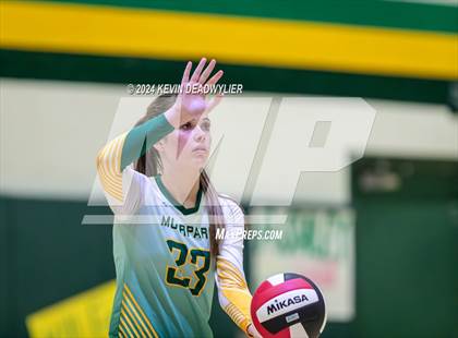 Thumbnail 1 in Royal @ Moorpark photogallery.
