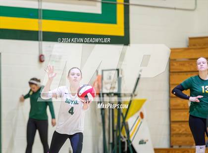 Thumbnail 2 in Royal @ Moorpark photogallery.