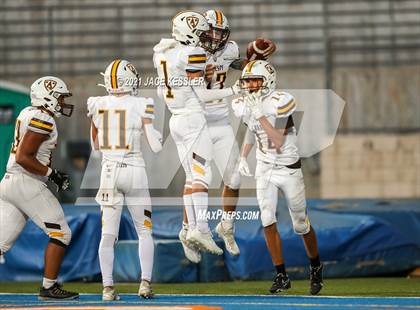 Thumbnail 3 in Crespi @ Westlake photogallery.