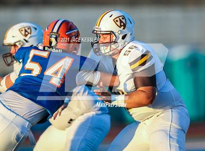 Thumbnail 1 in Crespi @ Westlake photogallery.