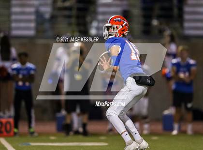 Thumbnail 2 in Crespi @ Westlake photogallery.