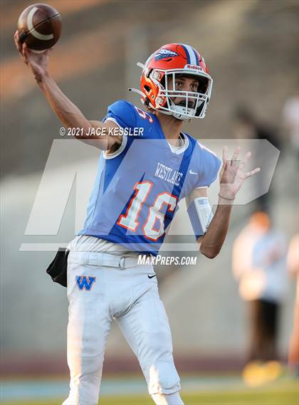 Thumbnail 3 in Crespi @ Westlake photogallery.