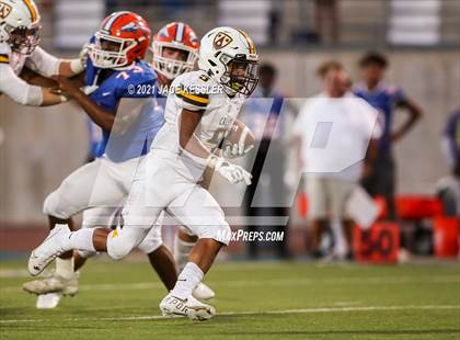 Thumbnail 3 in Crespi @ Westlake photogallery.