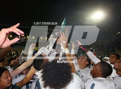 Thumbnail 2 in Helix vs. Mission Hills (CIF SDS Open Division Final) photogallery.