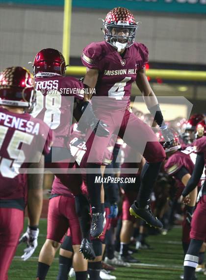 Thumbnail 3 in Helix vs. Mission Hills (CIF SDS Open Division Final) photogallery.