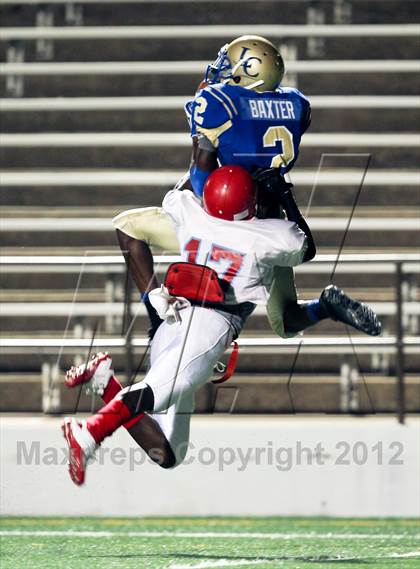 Thumbnail 3 in Carter @ Lakeview Centennial photogallery.