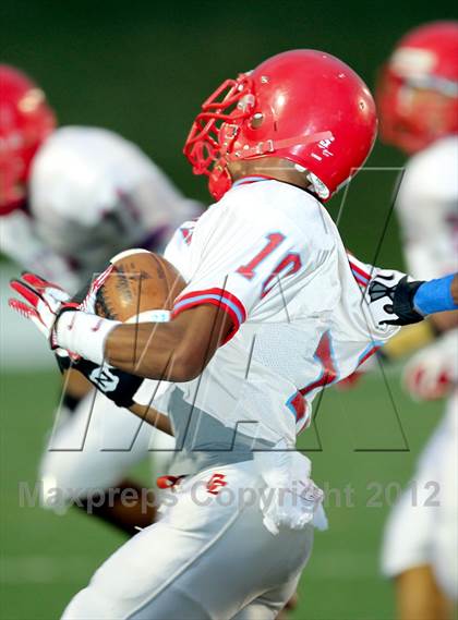 Thumbnail 2 in Carter @ Lakeview Centennial photogallery.