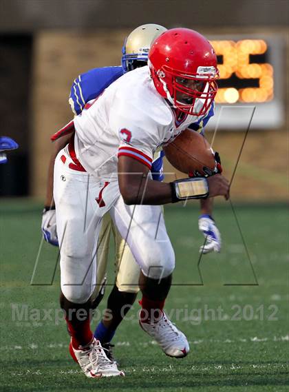 Thumbnail 1 in Carter @ Lakeview Centennial photogallery.
