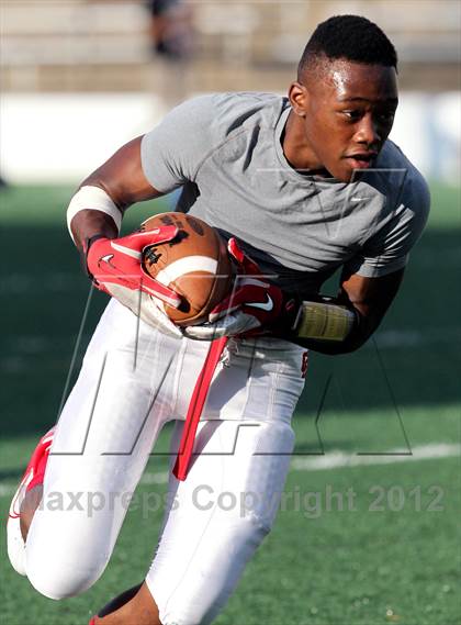 Thumbnail 3 in Carter @ Lakeview Centennial photogallery.