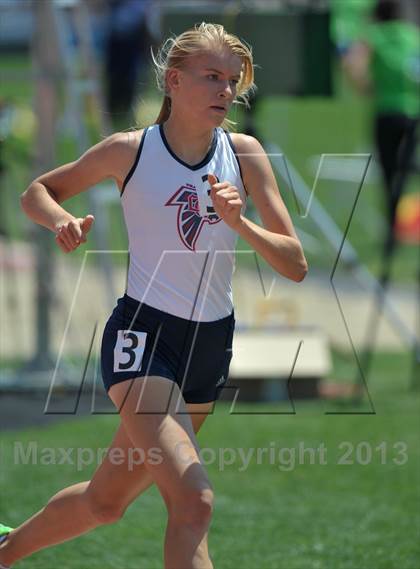 Thumbnail 3 in CIF SS Track and Field Finals (Girls Division 1 -1600m) photogallery.