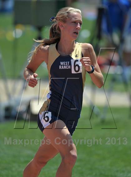 Thumbnail 2 in CIF SS Track and Field Finals (Girls Division 1 -1600m) photogallery.
