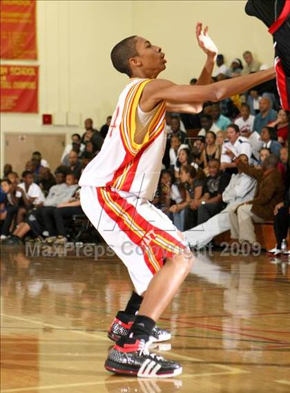 Thumbnail 3 in Etiwanda vs. Taft (Fairfax State Preview) photogallery.