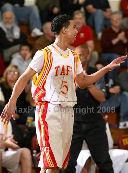Thumbnail 3 in Etiwanda vs. Taft (Fairfax State Preview) photogallery.