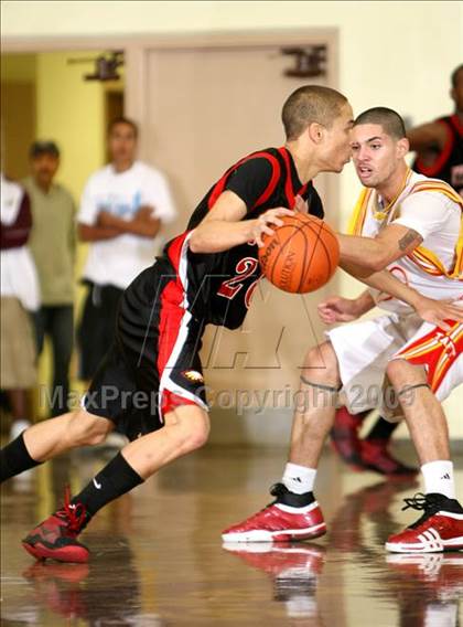 Thumbnail 1 in Etiwanda vs. Taft (Fairfax State Preview) photogallery.