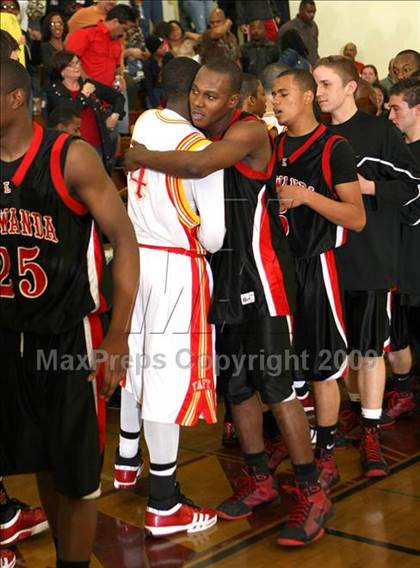 Thumbnail 2 in Etiwanda vs. Taft (Fairfax State Preview) photogallery.