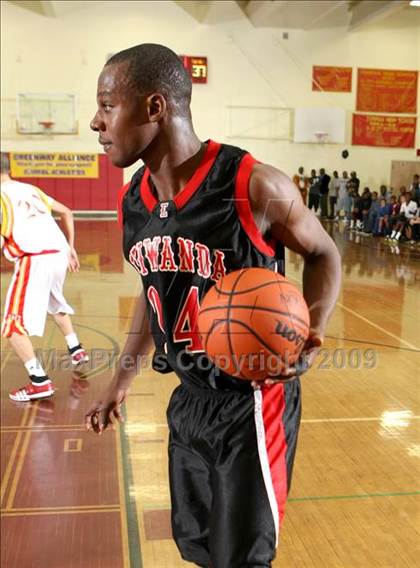 Thumbnail 2 in Etiwanda vs. Taft (Fairfax State Preview) photogallery.