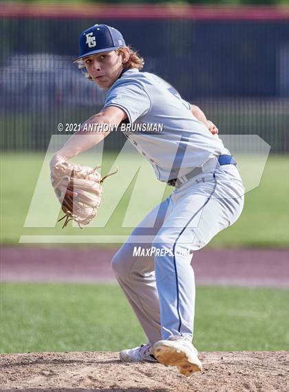 Thumbnail 3 in Elk Grove @ Jesuit photogallery.