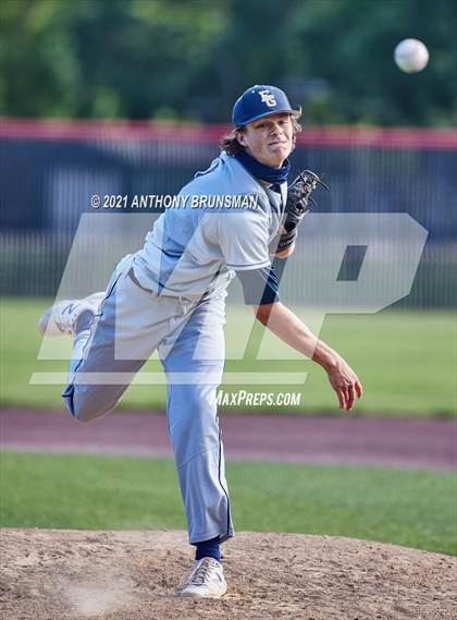 Thumbnail 3 in Elk Grove @ Jesuit photogallery.