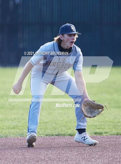 Thumbnail 1 in Elk Grove @ Jesuit photogallery.