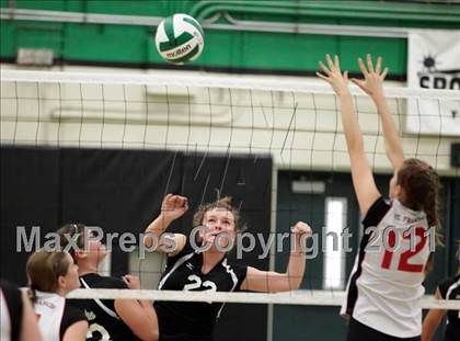 Thumbnail 2 in JV: St. Francis @ El Camino photogallery.