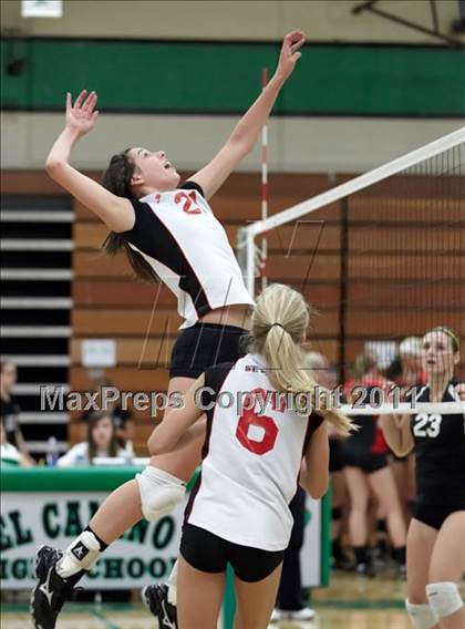 Thumbnail 3 in JV: St. Francis @ El Camino photogallery.