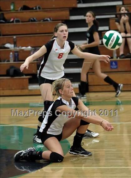 Thumbnail 2 in JV: St. Francis @ El Camino photogallery.
