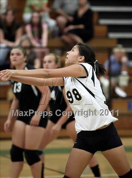 Thumbnail 1 in JV: St. Francis @ El Camino photogallery.
