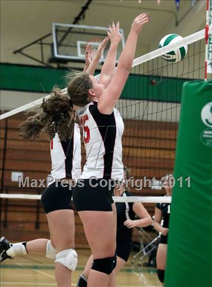 Thumbnail 1 in JV: St. Francis @ El Camino photogallery.