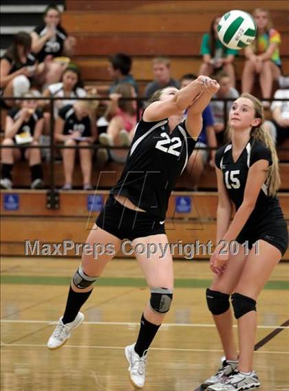 Thumbnail 1 in JV: St. Francis @ El Camino photogallery.