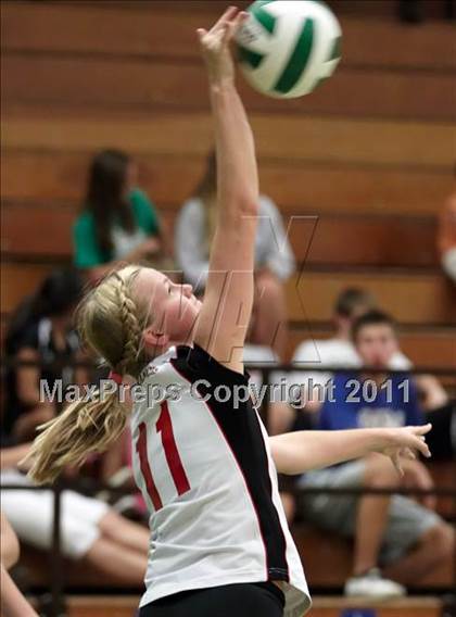 Thumbnail 1 in JV: St. Francis @ El Camino photogallery.
