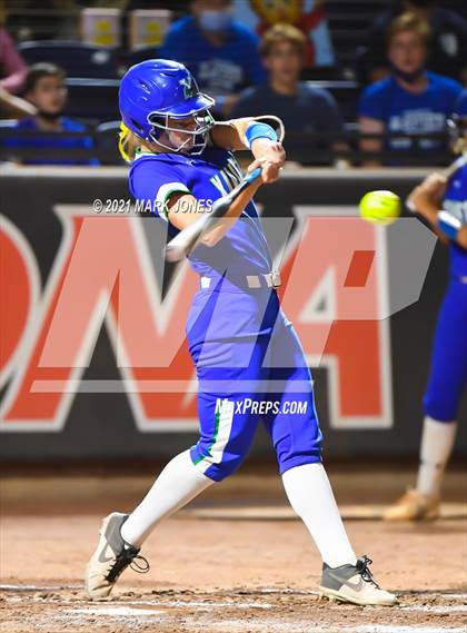 Thumbnail 3 in Xavier College Prep vs. Red Mountain  (AIA 6A Final)  photogallery.