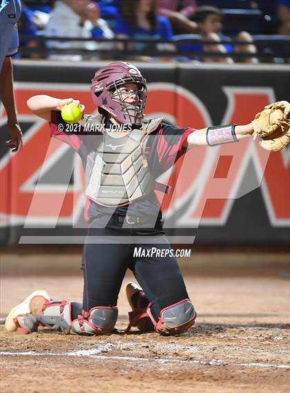 Thumbnail 3 in Xavier College Prep vs. Red Mountain  (AIA 6A Final)  photogallery.