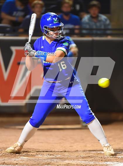 Thumbnail 3 in Xavier College Prep vs. Red Mountain  (AIA 6A Final)  photogallery.