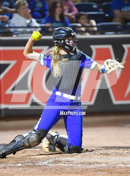 Thumbnail 2 in Xavier College Prep vs. Red Mountain  (AIA 6A Final)  photogallery.