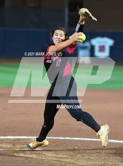 Thumbnail 3 in Xavier College Prep vs. Red Mountain  (AIA 6A Final)  photogallery.