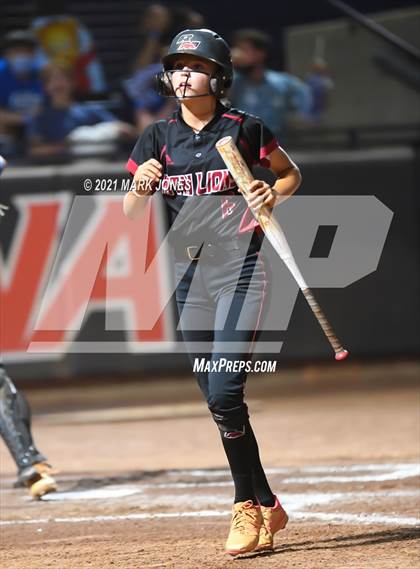 Thumbnail 2 in Xavier College Prep vs. Red Mountain  (AIA 6A Final)  photogallery.