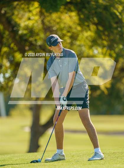 Thumbnail 1 in LHS FIGHTING FARMER FALL FEST TOURNEY photogallery.