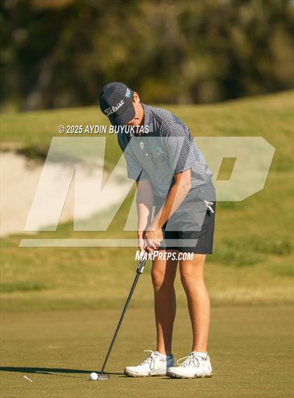 Thumbnail 2 in LHS FIGHTING FARMER FALL FEST TOURNEY photogallery.