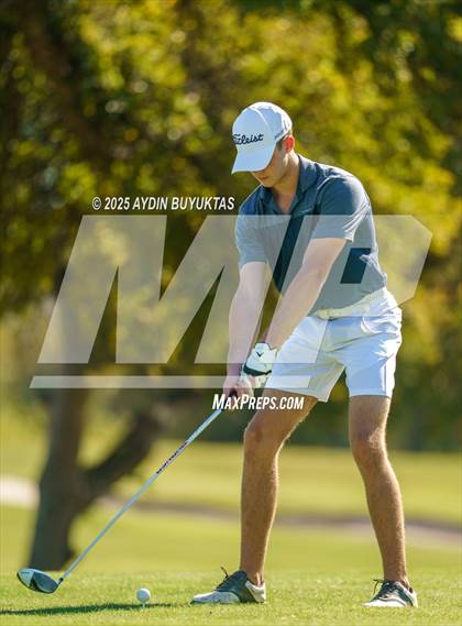 Thumbnail 2 in LHS FIGHTING FARMER FALL FEST TOURNEY photogallery.