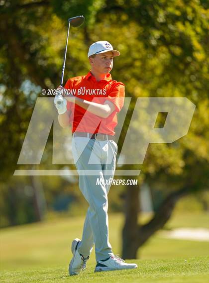 Thumbnail 1 in LHS FIGHTING FARMER FALL FEST TOURNEY photogallery.