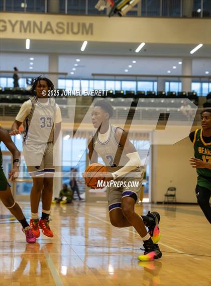 Thumbnail 1 in Chapel Hill vs. Griffin photogallery.