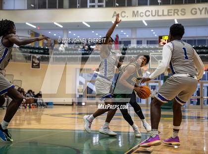 Thumbnail 2 in Chapel Hill vs. Griffin photogallery.