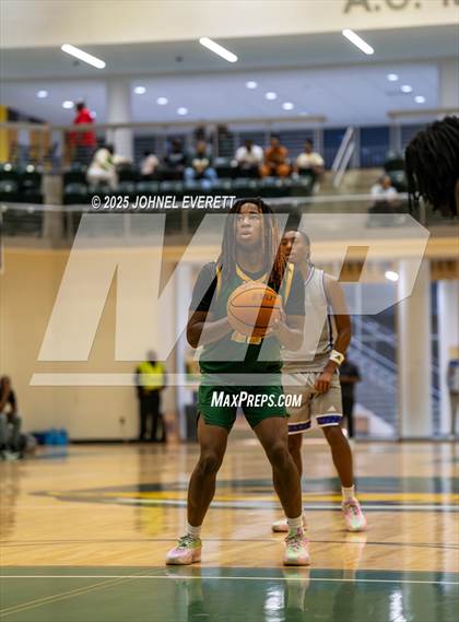 Thumbnail 1 in Chapel Hill vs. Griffin photogallery.