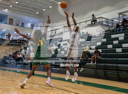 Thumbnail 1 in Chapel Hill vs. Griffin photogallery.