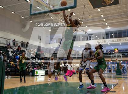 Thumbnail 2 in Chapel Hill vs. Griffin photogallery.