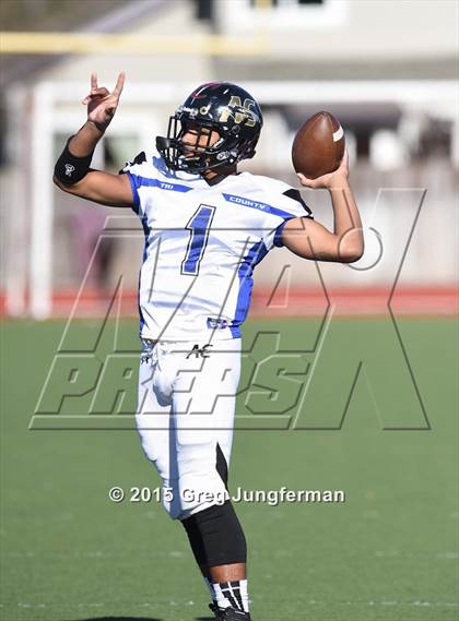 Thumbnail 3 in Tri County All-Star Game photogallery.