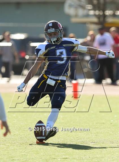 Thumbnail 2 in Tri County All-Star Game photogallery.