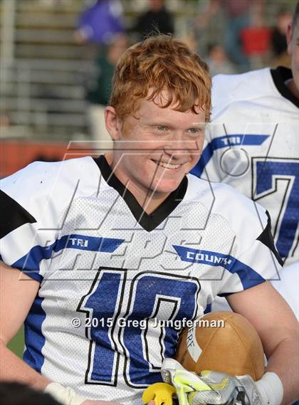 Thumbnail 2 in Tri County All-Star Game photogallery.