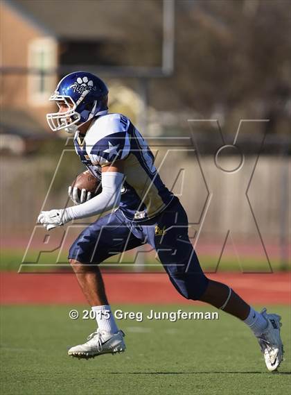 Thumbnail 3 in Tri County All-Star Game photogallery.