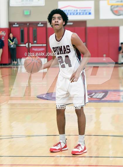 Thumbnail 2 in Perry vs. Lake Oswego (Hoophall West Invitational) photogallery.